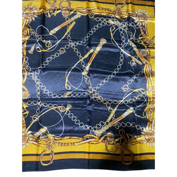 Equestrian Horse Riding Designed Motif Scarf Black and Gold 35 x 35 NEW - Picture 5 of 9